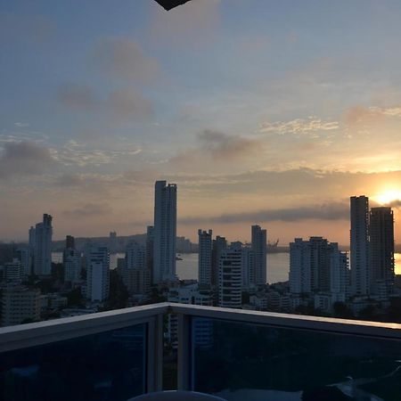 Lago Y Mar Apartamentos Cartagena Kültér fotó