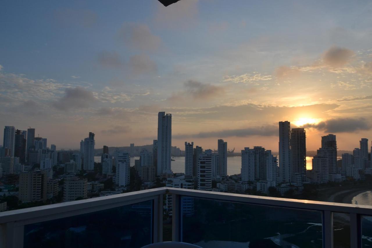 Lago Y Mar Apartamentos Cartagena Kültér fotó