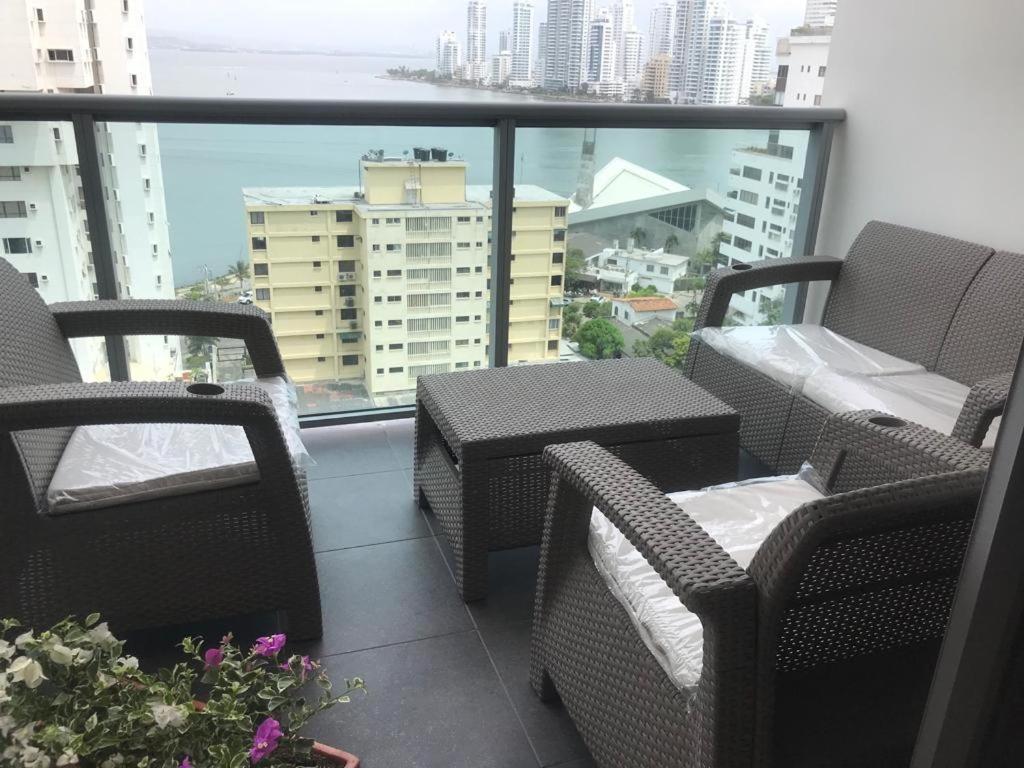 Lago Y Mar Apartamentos Cartagena Kültér fotó